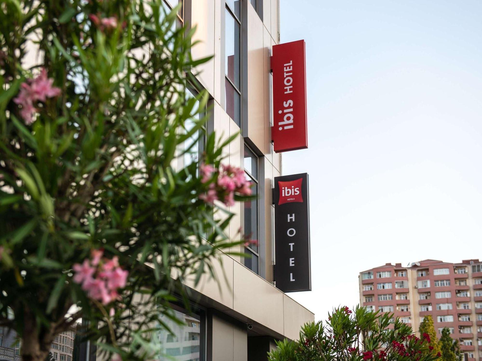 Ibis Baku City Eksteriør bilde